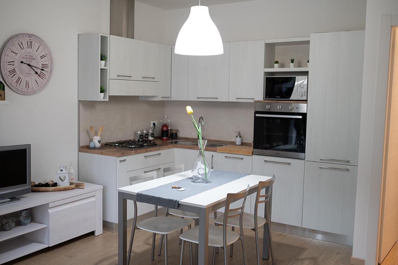 La Casa Di Anna Appartement Domegliara Buitenkant foto
